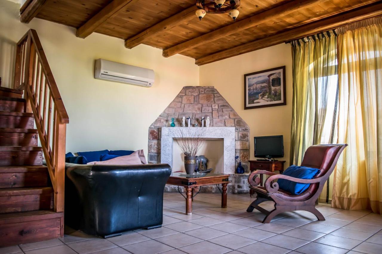 Niriides Villas Old Listing Херсонисос Екстериор снимка