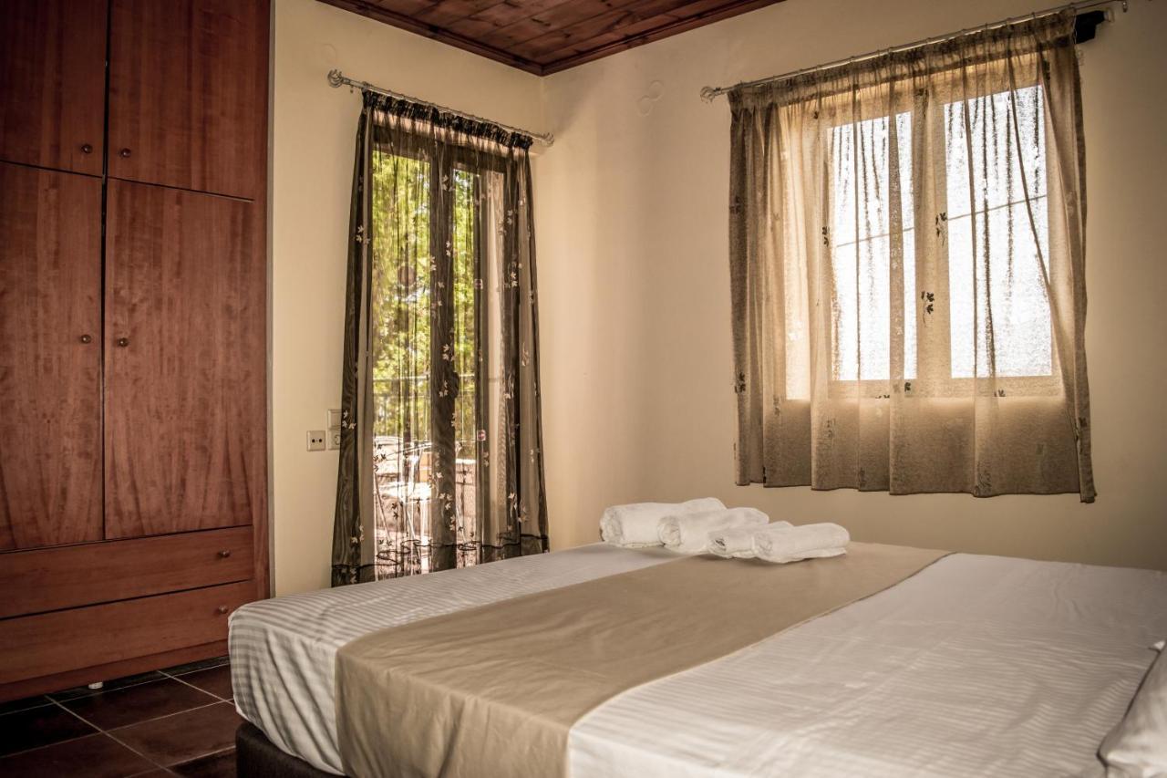 Niriides Villas Old Listing Херсонисос Екстериор снимка