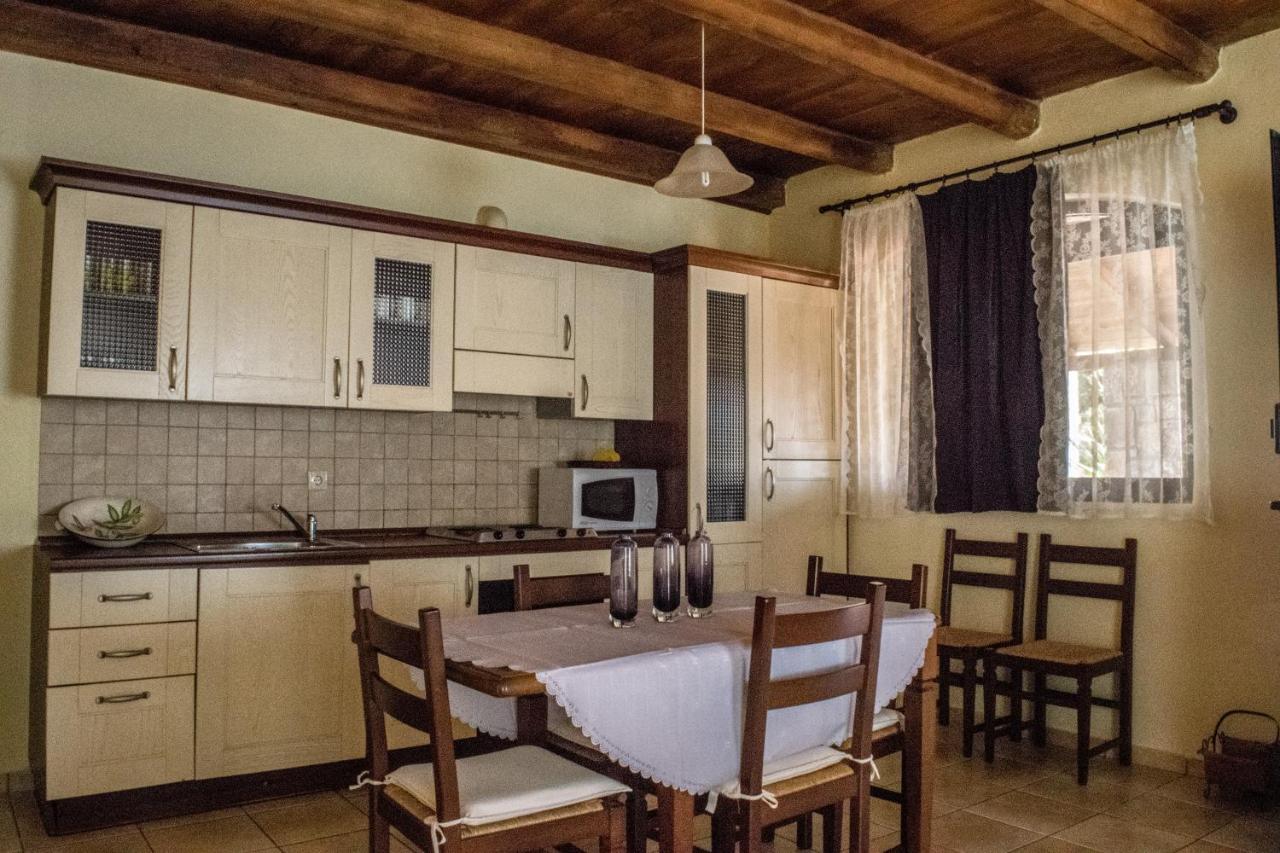 Niriides Villas Old Listing Херсонисос Екстериор снимка