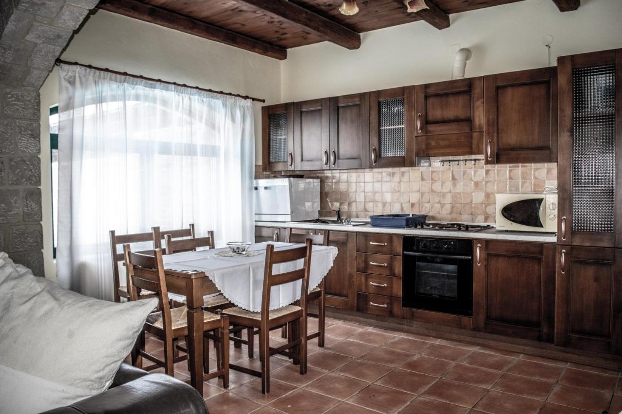 Niriides Villas Old Listing Херсонисос Екстериор снимка